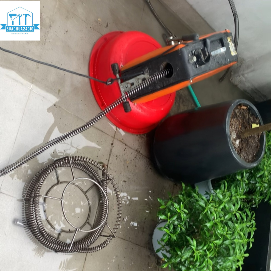 thông nghẹt ống nước mưa ban công tại Quảng Ngãi