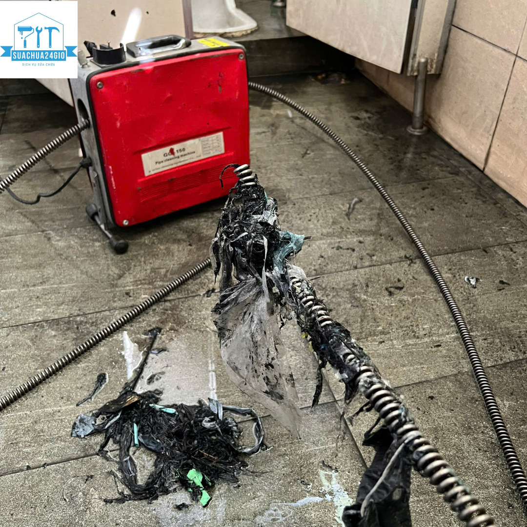 thông cống bằng máy lò xo tại quảng ngãi